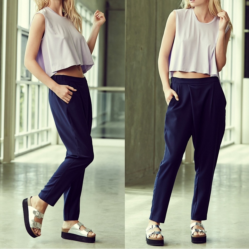 Achro Mijeong Park Overlapped Peg Pants Navy Women’s Size Small